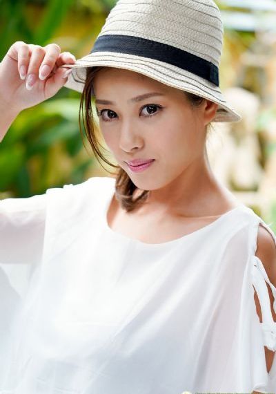 世界姓交大比赛女冠军美国